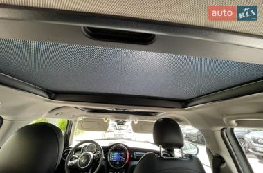 Хетчбек MINI Cooper 2020 в Києві