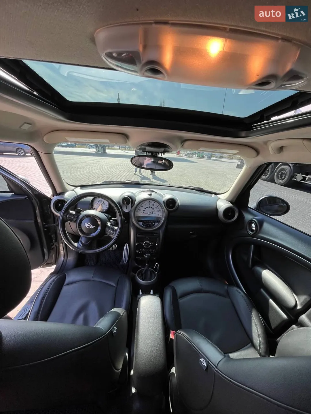 2011 MINI Cooper - мініатюра 7