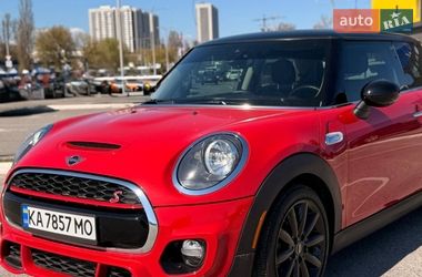 Хэтчбек MINI Cooper 2019 в Киеве