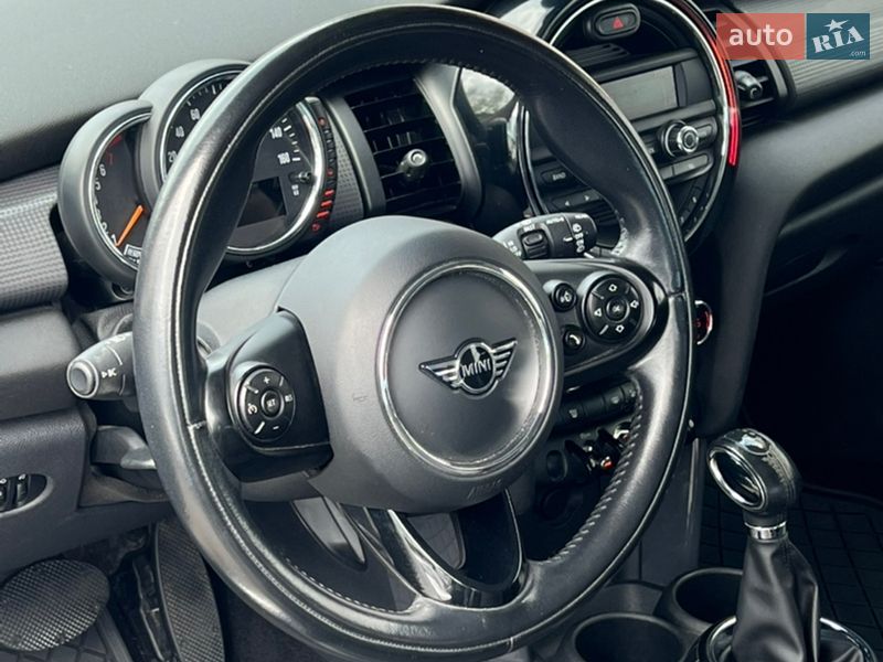 Хэтчбек MINI Cooper 2015 в Одессе