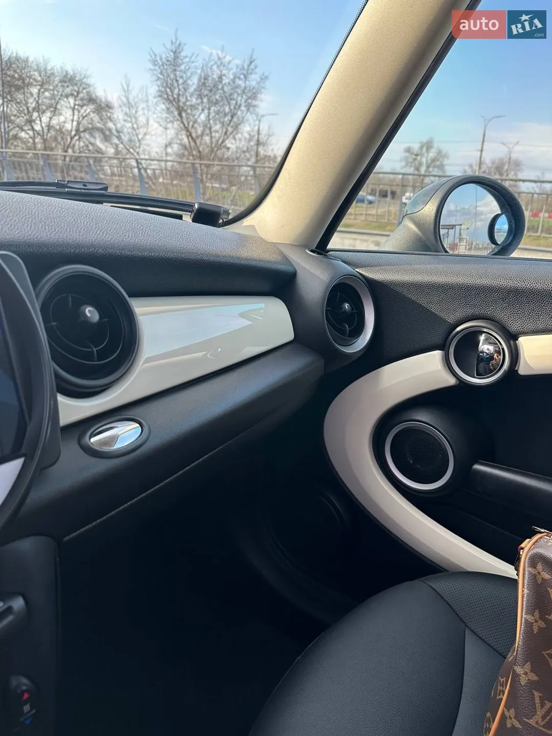 2013 MINI Cooper - мініатюра 45