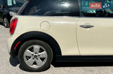 Хэтчбек MINI Cooper 2014 в Львове