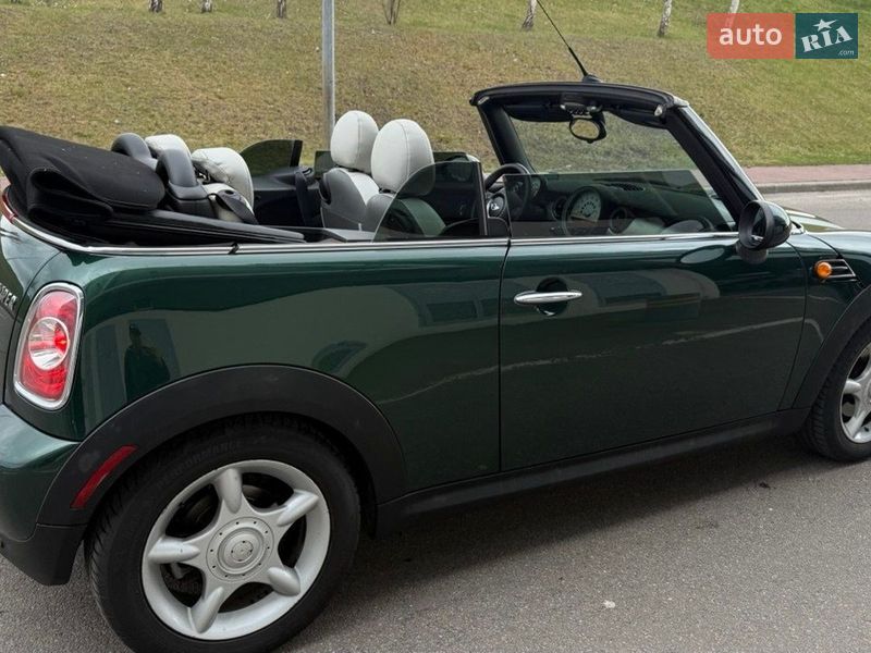 Хэтчбек MINI Cooper 2011 в Киеве