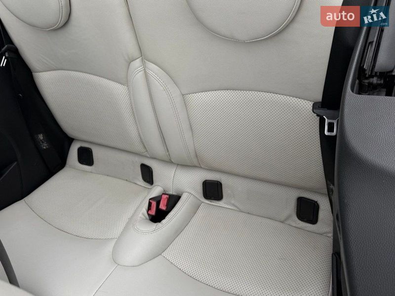 Хетчбек MINI Cooper 2011 в Києві