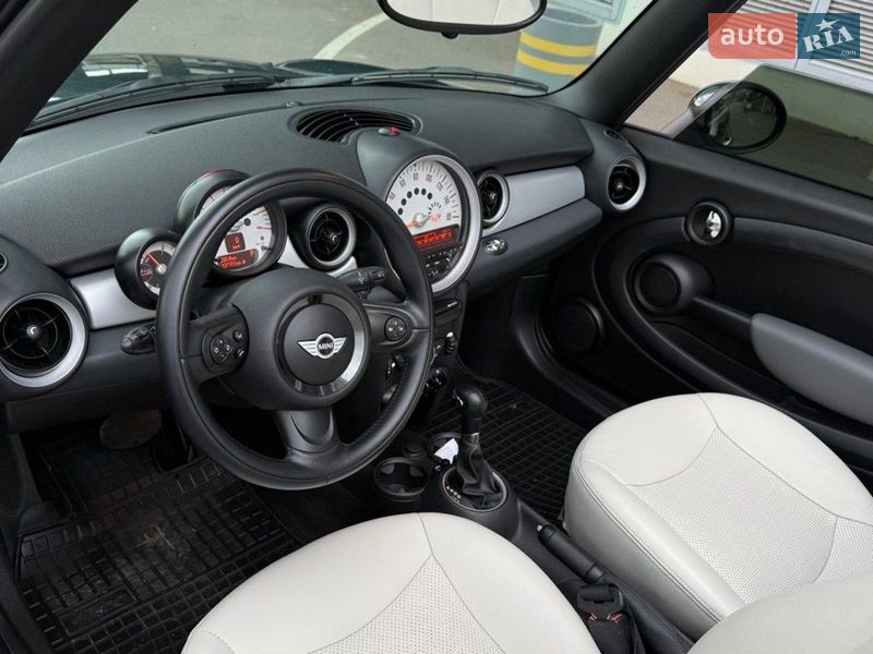 Хэтчбек MINI Cooper 2011 в Киеве