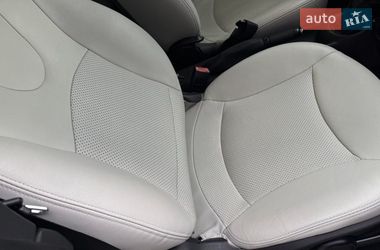 Хэтчбек MINI Cooper 2011 в Киеве