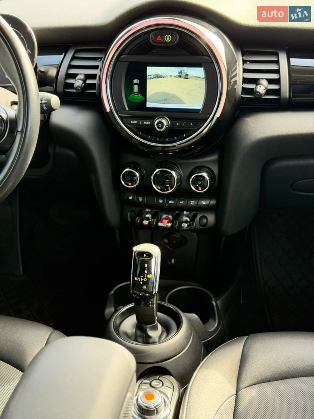 2020 MINI Cooper - мініатюра 29