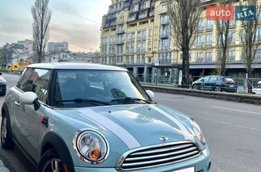 Хэтчбек MINI Cooper 2013 в Киеве
