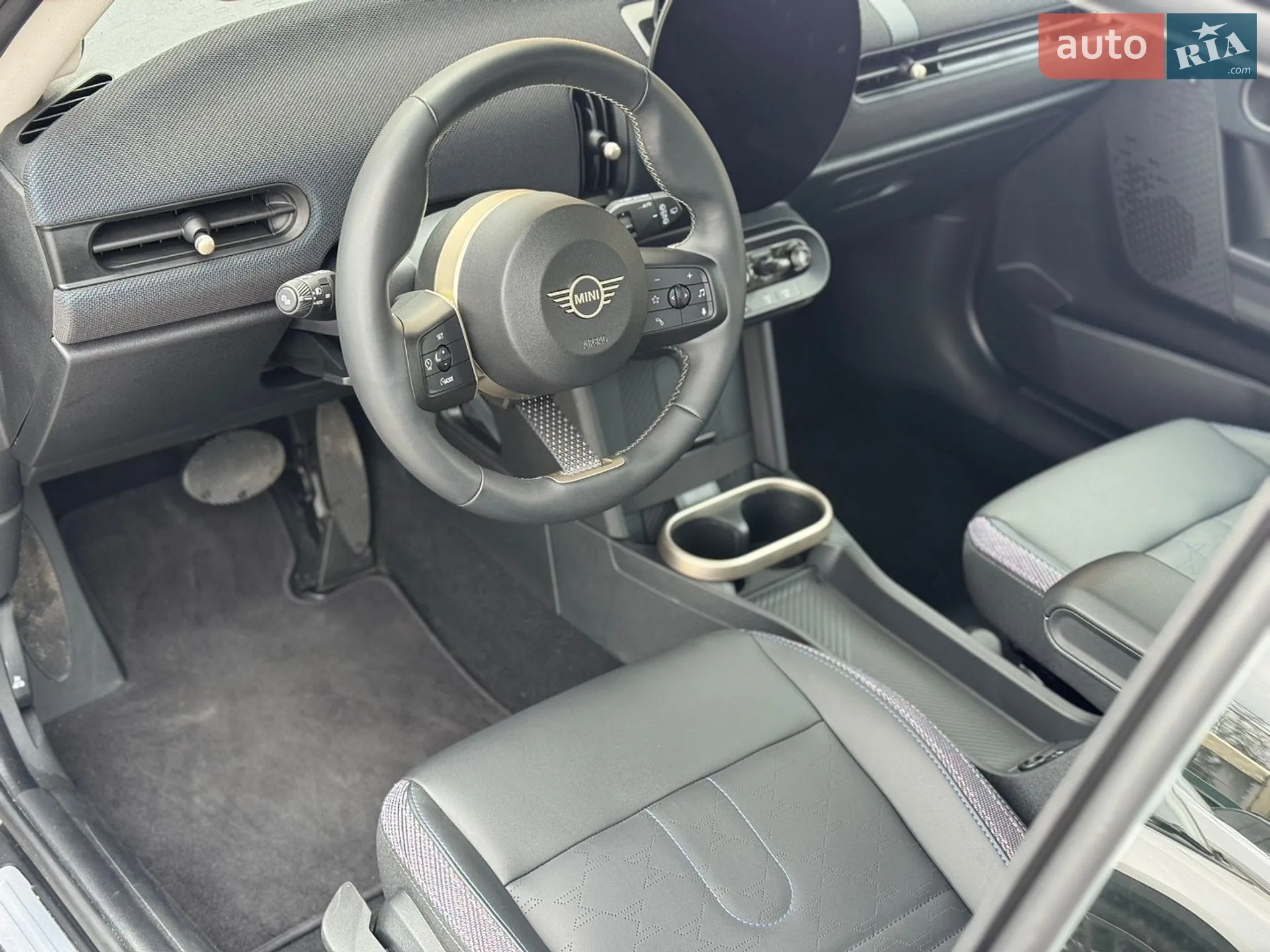 2024 MINI Cooper - мініатюра 4
