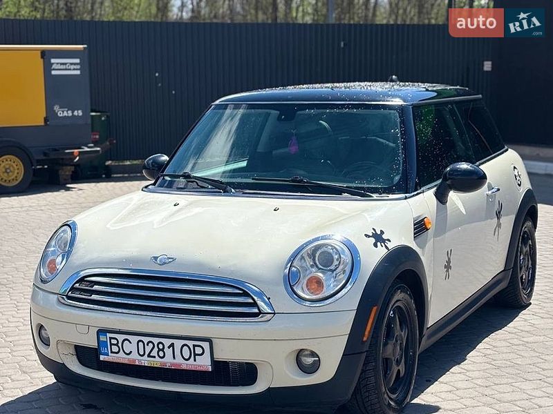 Хэтчбек MINI Cooper 2008 в Шептицькому