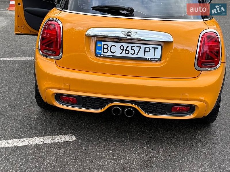 Хэтчбек MINI Cooper 2015 в Киеве