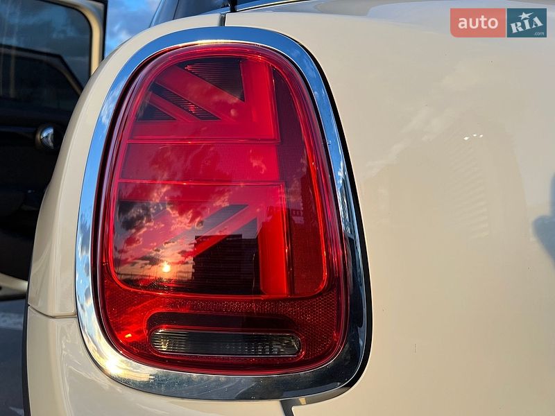 Хэтчбек MINI Cooper 2019 в Киеве