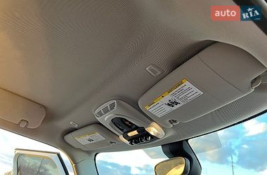 Хэтчбек MINI Cooper 2019 в Киеве