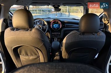 Хэтчбек MINI Cooper 2019 в Киеве