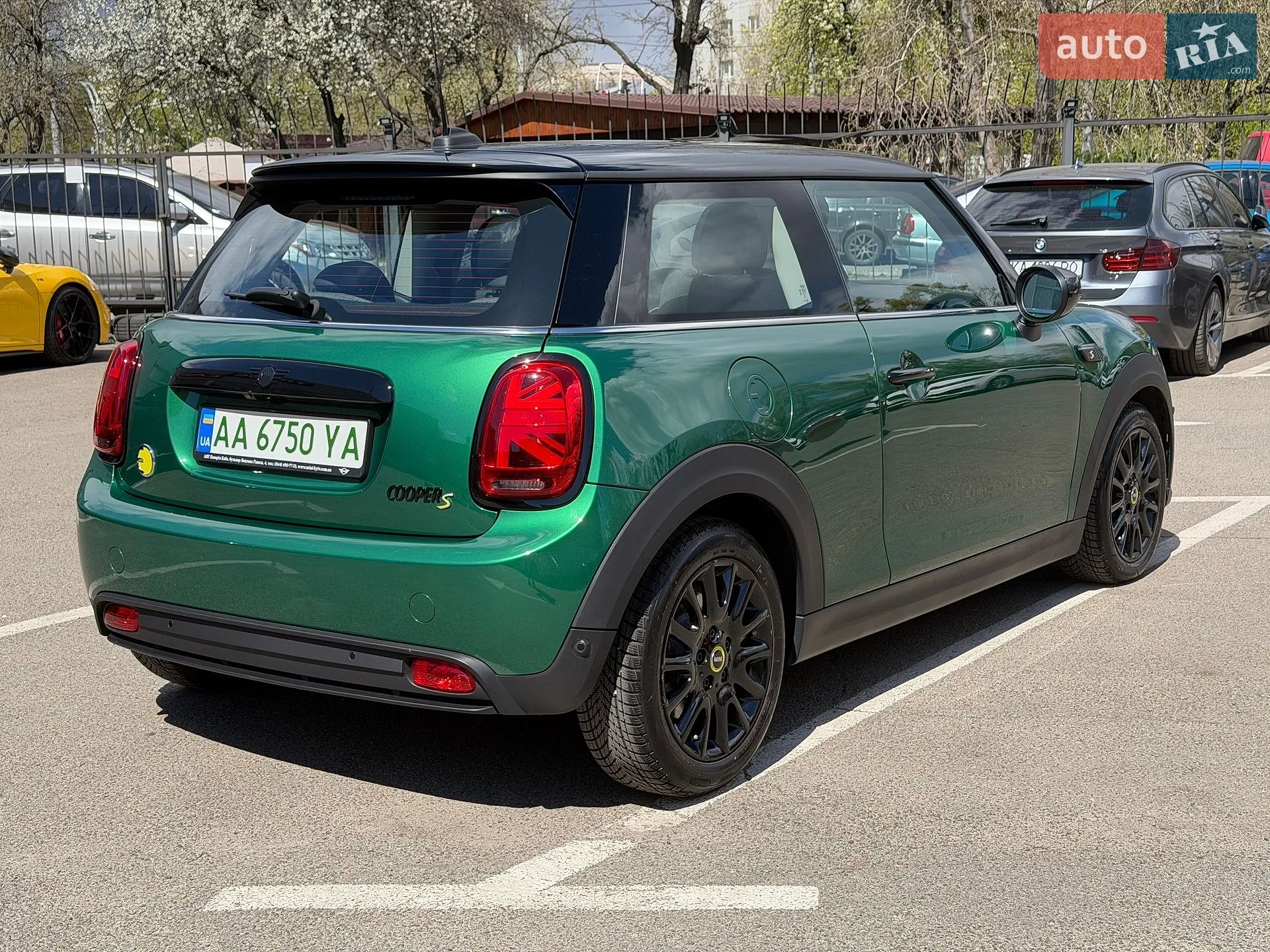 2023 MINI Cooper - мініатюра 7