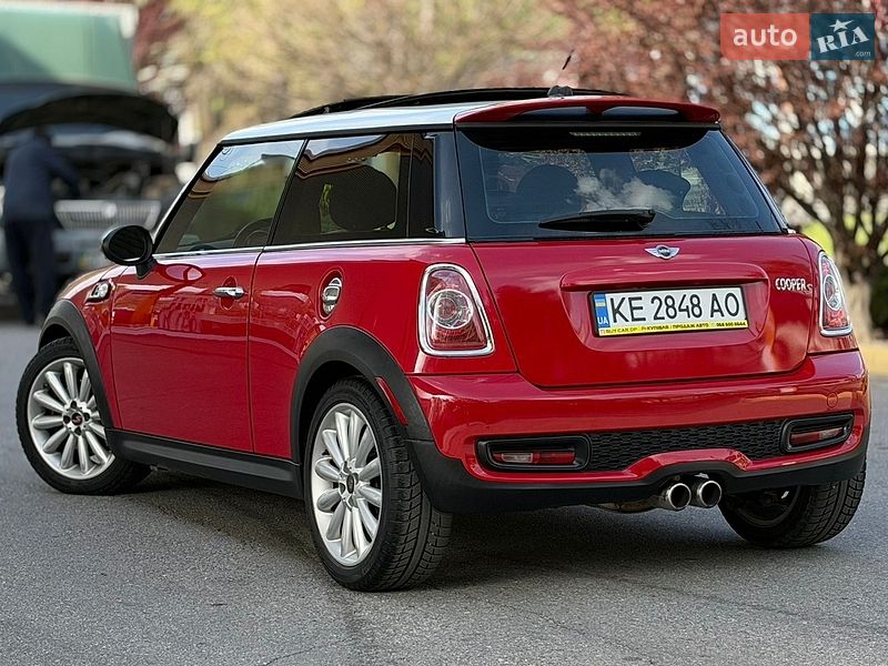 Хэтчбек MINI Cooper 2010 в Днепре фото 3 Хэтчбек MINI Cooper 2010 в Днепре