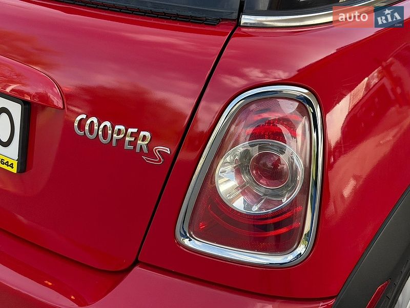 Хэтчбек MINI Cooper 2010 в Днепре фото 28 Хэтчбек MINI Cooper 2010 в Днепре