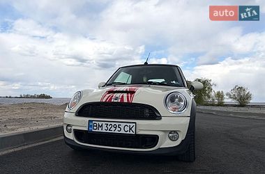 Хэтчбек MINI Cooper 2013 в Черкассах