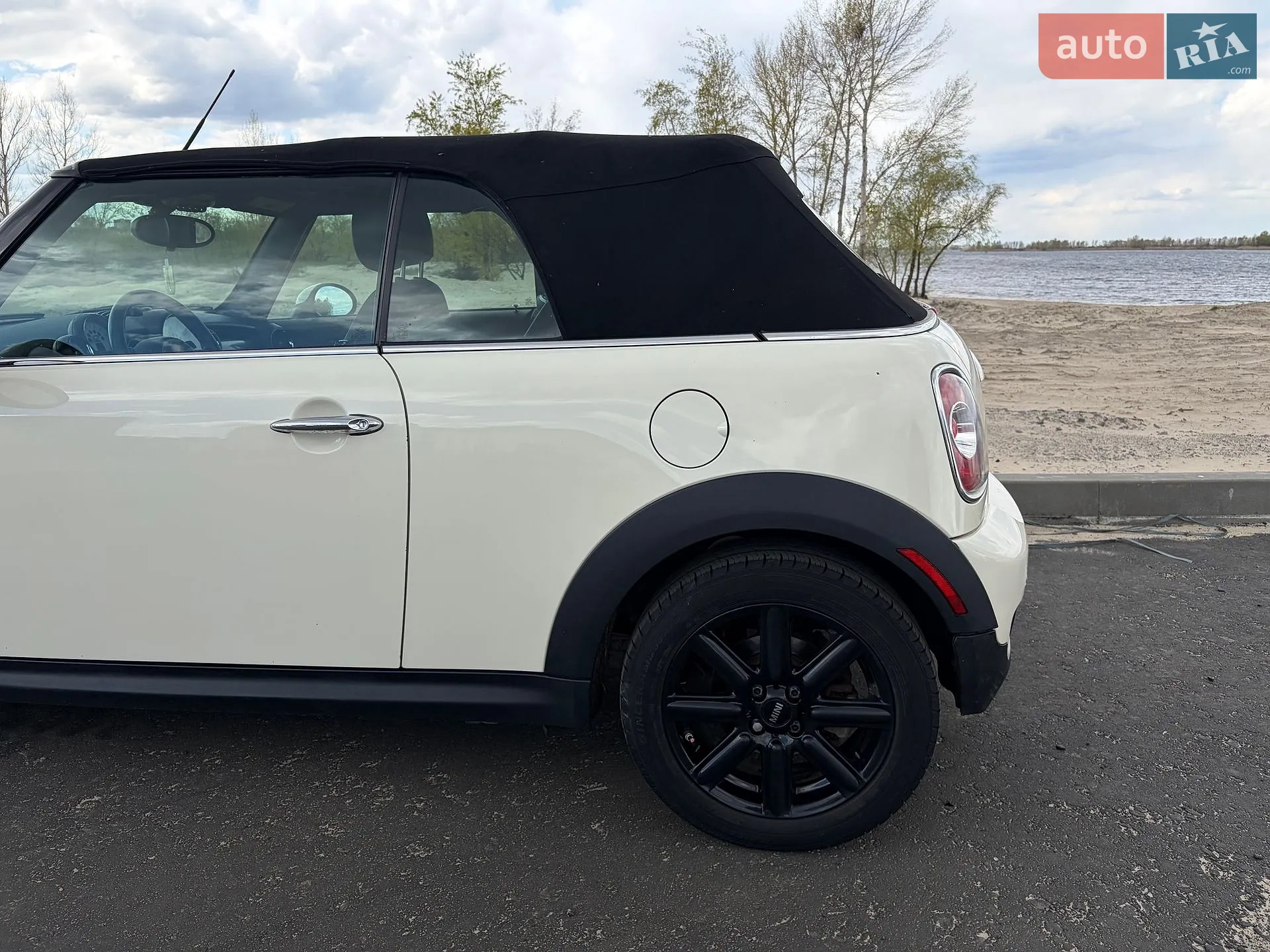 2013 MINI Cooper - мініатюра 8
