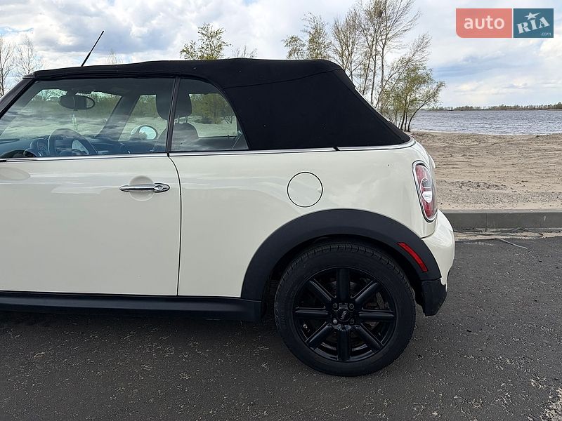 Хэтчбек MINI Cooper 2013 в Черкассах