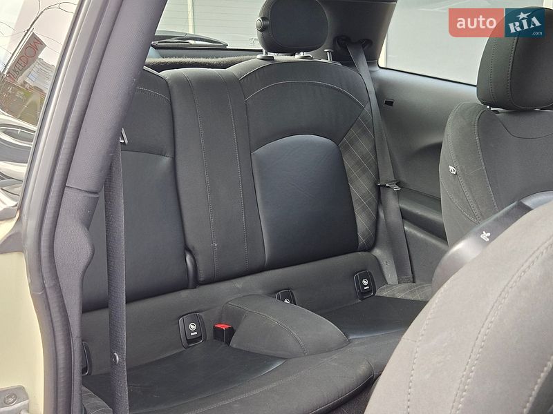Хэтчбек MINI Cooper 2014 в Киеве