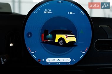 Хэтчбек MINI Cooper 2024 в Черновцах