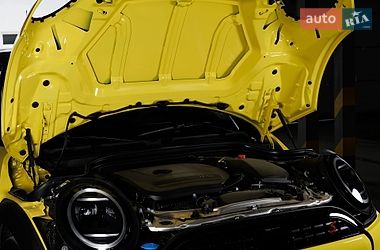 Хэтчбек MINI Cooper 2024 в Черновцах