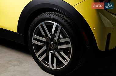 Хэтчбек MINI Cooper 2024 в Черновцах