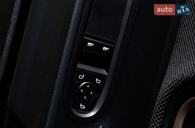 Хэтчбек MINI Cooper 2024 в Черновцах