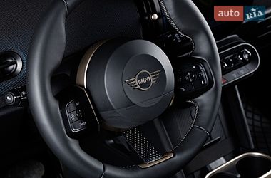 Хэтчбек MINI Cooper 2024 в Черновцах
