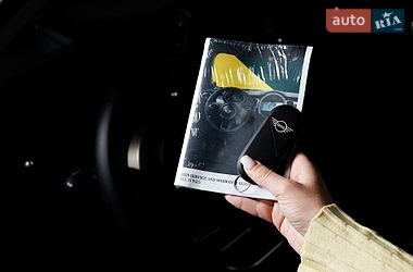 Хэтчбек MINI Cooper 2024 в Черновцах