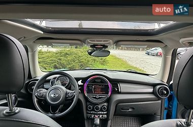 Купе MINI Cooper 2015 в Кременчуці