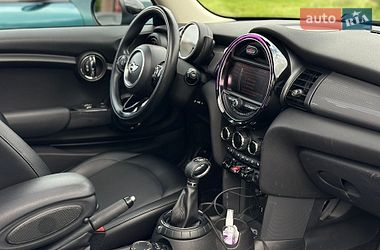 Купе MINI Cooper 2015 в Кременчуге
