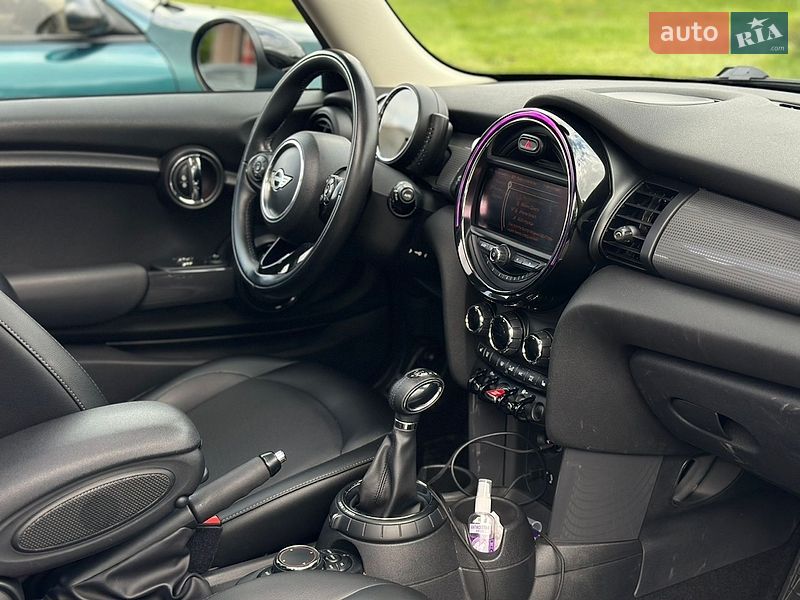 Купе MINI Cooper 2015 в Кременчуге