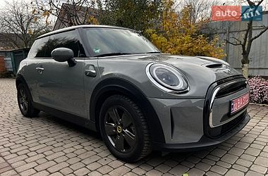 Хэтчбек MINI Cooper 2022 в Виннице
