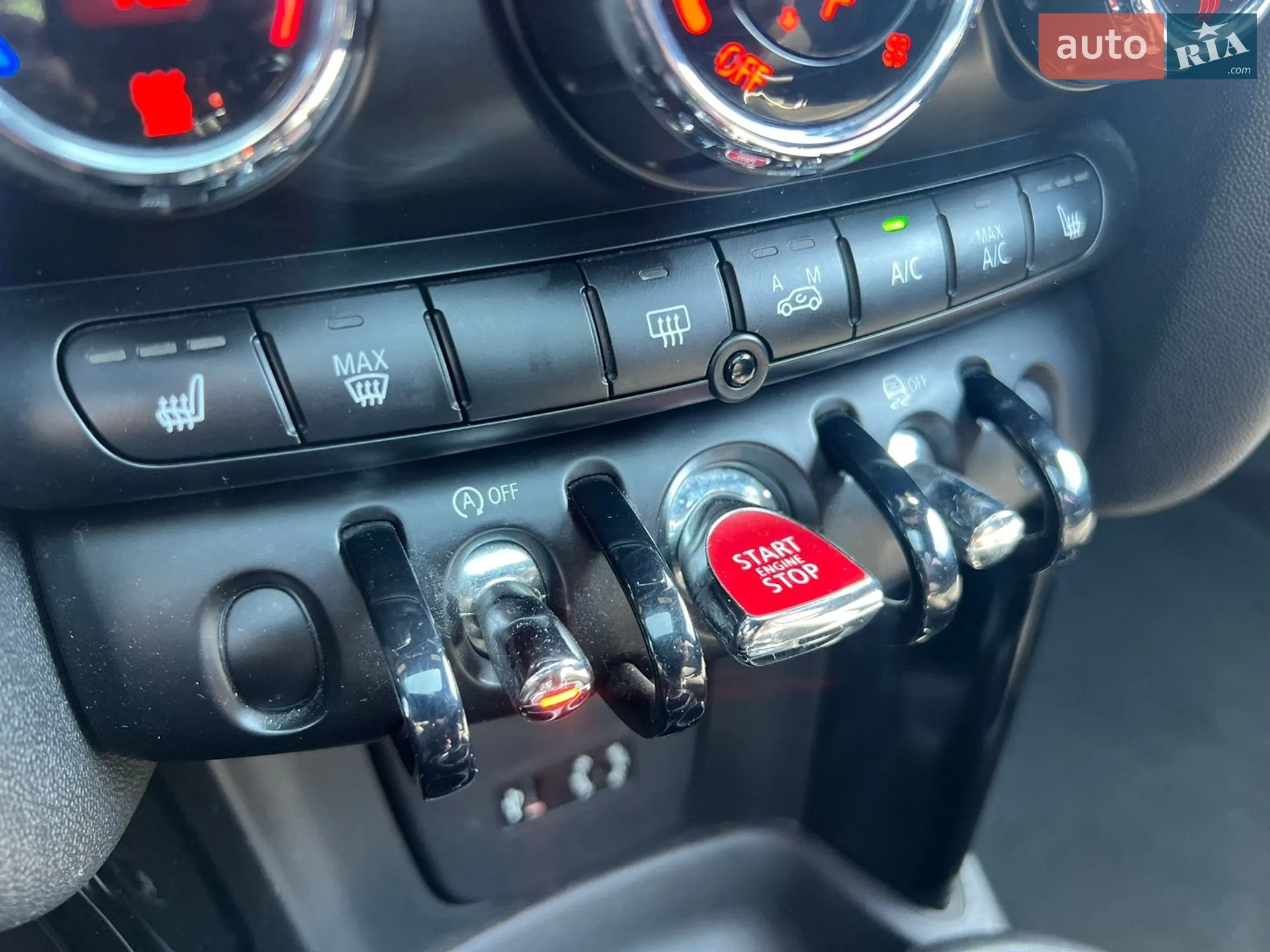2015 MINI Cooper - мініатюра 37