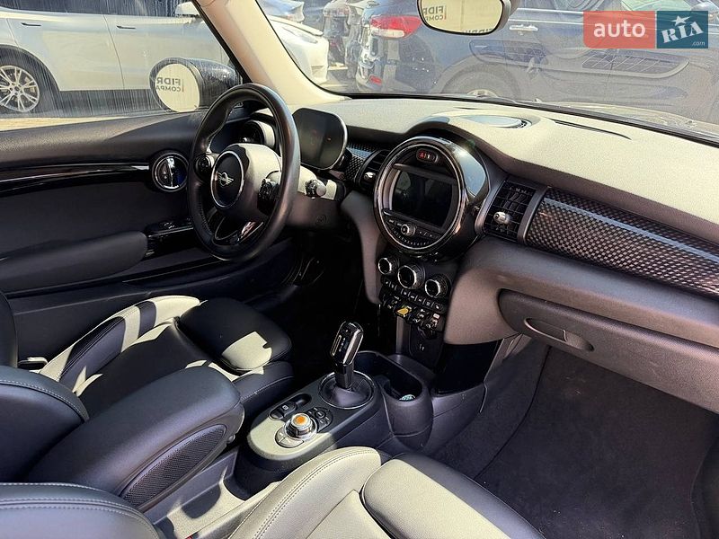 Хетчбек MINI Cooper 2020 в Луцьку