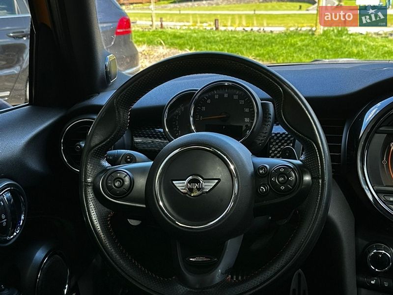 Хетчбек MINI Cooper 2016 в Львові