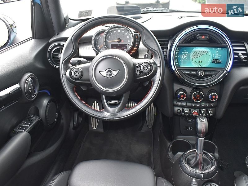 Хетчбек MINI Cooper 2017 в Києві