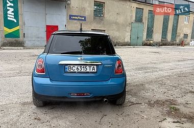 Хэтчбек MINI Cooper 2012 в Львове