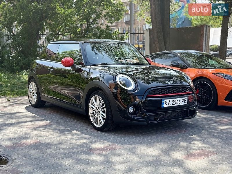Хэтчбек MINI Cooper 2014 в Киеве