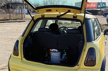Хэтчбек MINI Cooper 2002 в Запорожье