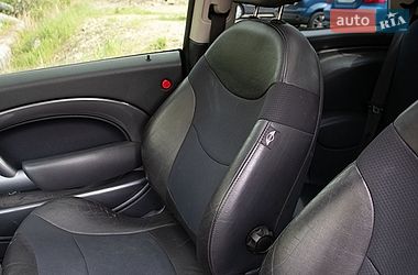 Хэтчбек MINI Cooper 2006 в Киеве