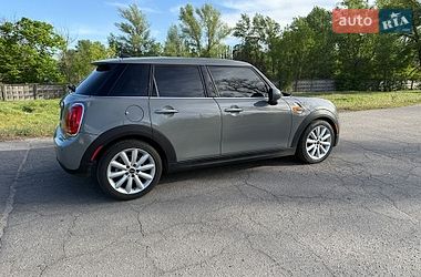 Хэтчбек MINI Cooper 2019 в Кременчуге