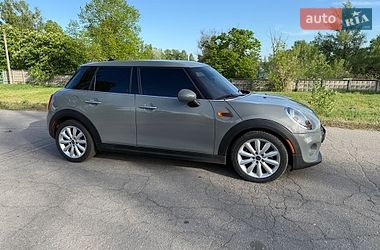 Хэтчбек MINI Cooper 2019 в Кременчуге