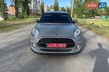 Хэтчбек MINI Cooper 2019 в Кременчуге