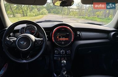 Хэтчбек MINI Cooper 2019 в Кременчуге