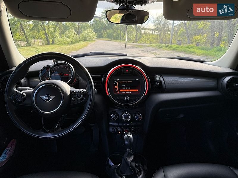Хэтчбек MINI Cooper 2019 в Кременчуге