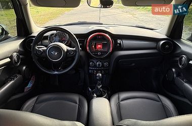 Хэтчбек MINI Cooper 2019 в Кременчуге