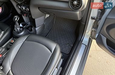 Хэтчбек MINI Cooper 2019 в Кременчуге